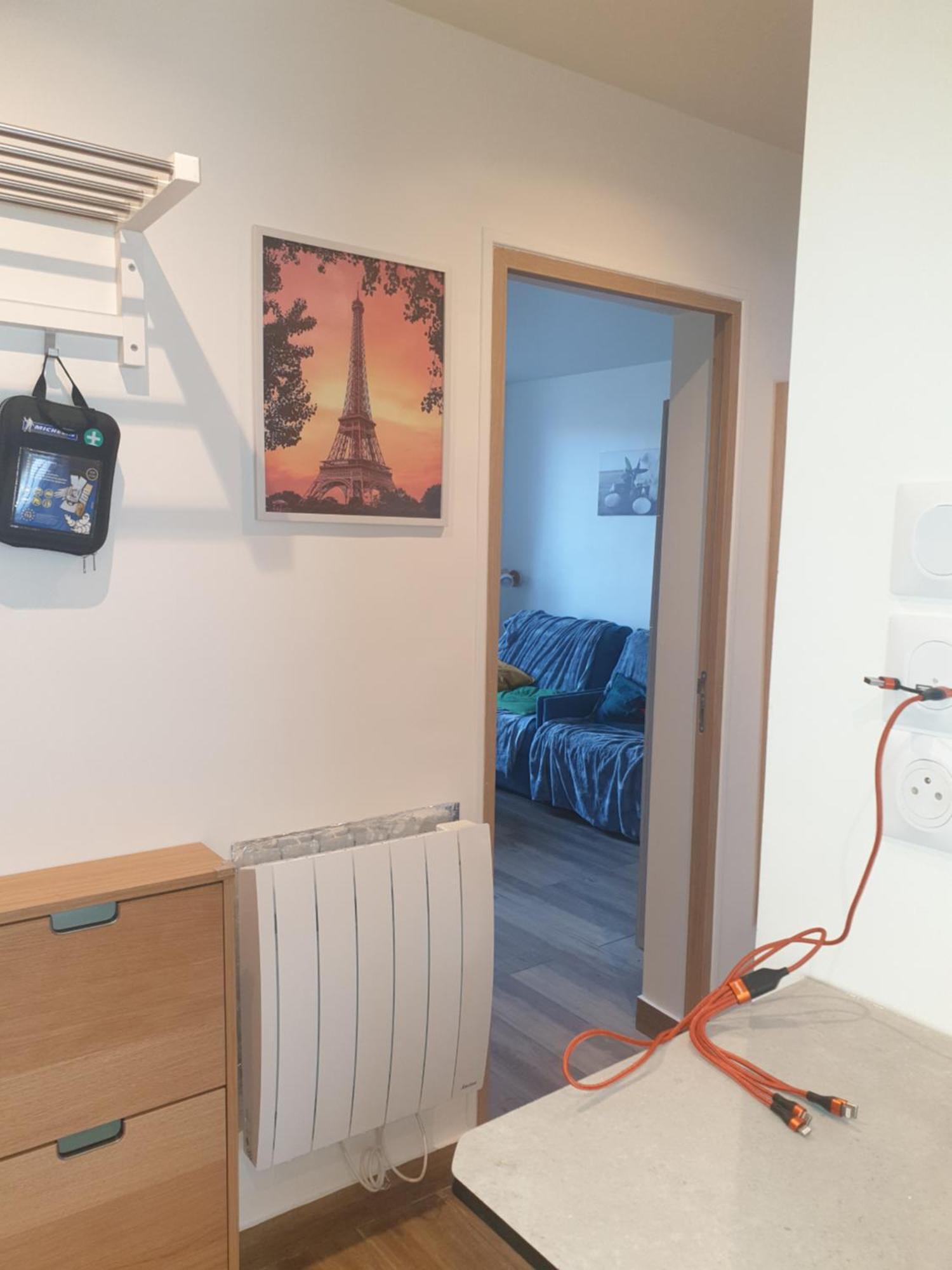 Amazing Apartment A Stone'S Throw From The City Of Lights - Paris Клиши Екстериор снимка
