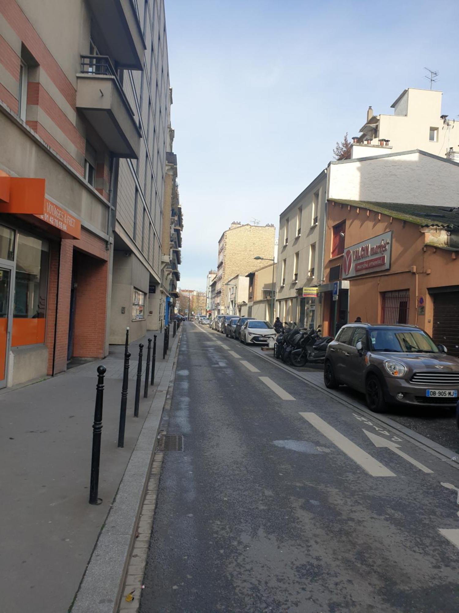 Amazing Apartment A Stone'S Throw From The City Of Lights - Paris Клиши Екстериор снимка